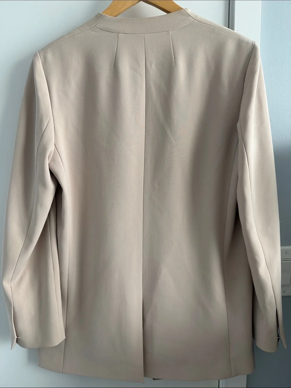 Theory Light Cream Single-Button Blazer - Picture 2 of 6